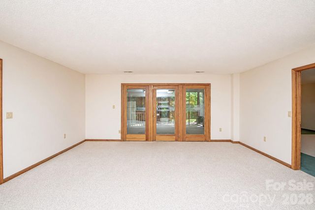 10801 Whitfield Ridge Drive, Charlotte, NC 28277