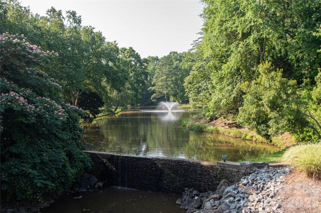 10801 Whitfield Ridge Drive, Charlotte, NC 28277