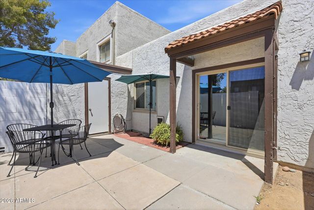 1006 E REDFIELD Road, Tempe, AZ 85283