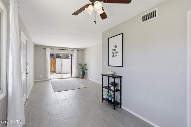 1006 E REDFIELD Road, Tempe, AZ 85283