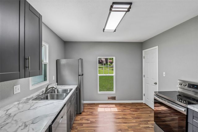610 Creston Avenue, Des Moines, IA 50315