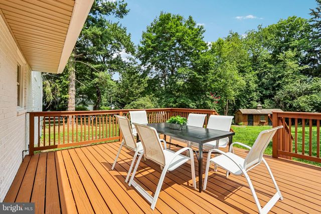 437 MAYNARD DR, Wayne, PA 19087
