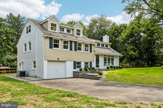 437 MAYNARD DR, Wayne, PA 19087