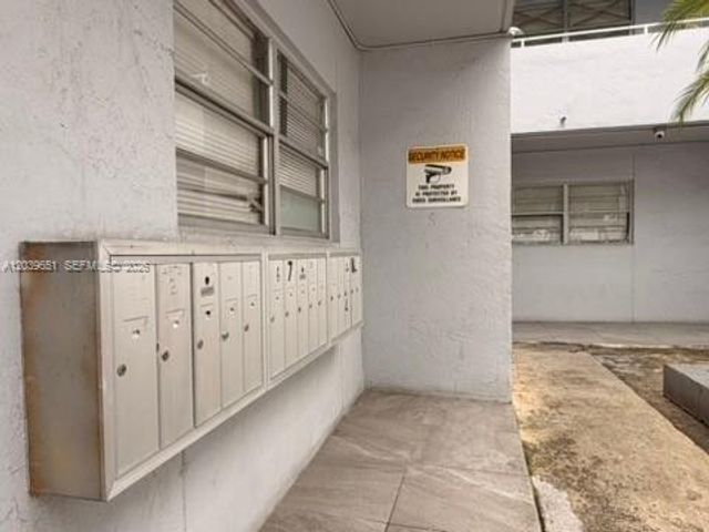 2400 NW 22nd Court 3, Miami, FL 33142