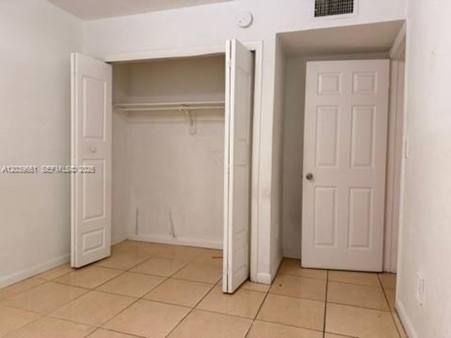 2400 NW 22nd Court 3, Miami, FL 33142