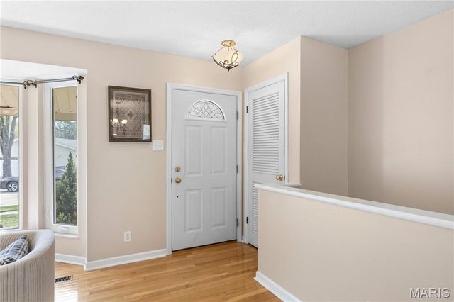 783 Rockridge Drive, Manchester, MO 63021