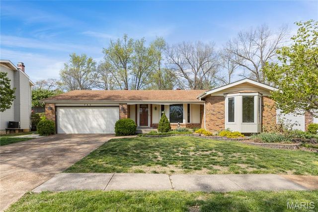 783 Rockridge Drive, Manchester, MO 63021