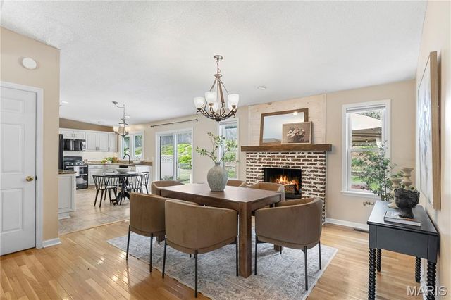 783 Rockridge Drive, Manchester, MO 63021