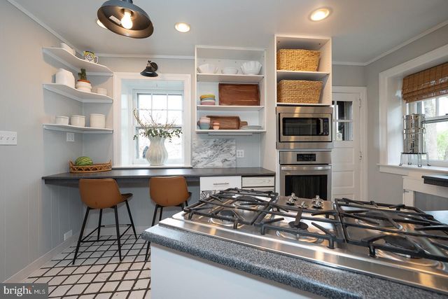 712 STRADONE RD, Bala Cynwyd, PA 19004