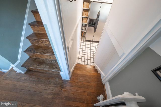 712 STRADONE RD, Bala Cynwyd, PA 19004