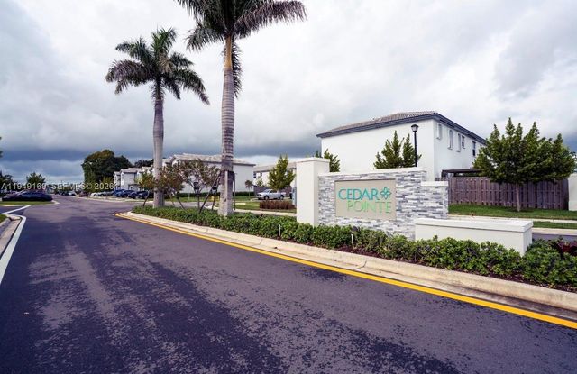 16222 SW 290th Ter, Homestead, FL 33033