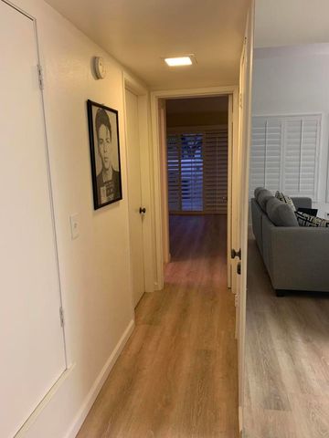 2433 Los Patos Drive, Palm Springs, CA 92264