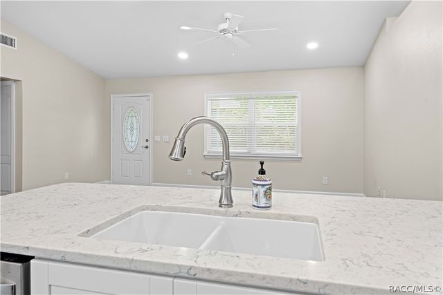 8643 Marvin Street, Floral City, FL 34436