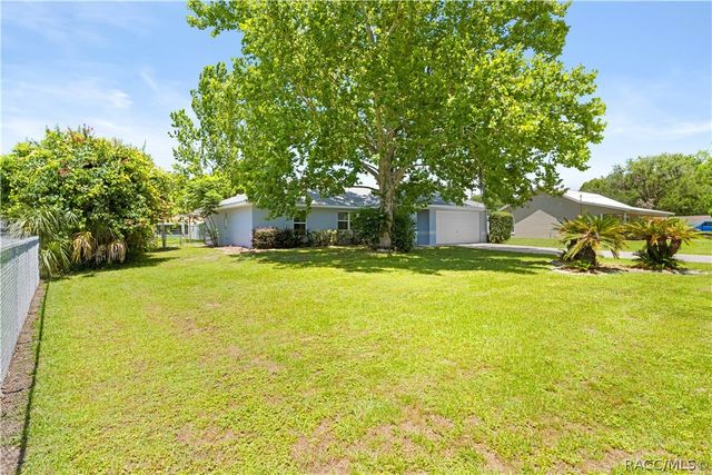 8643 Marvin Street, Floral City, FL 34436