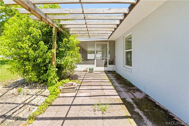 8643 Marvin Street, Floral City, FL 34436