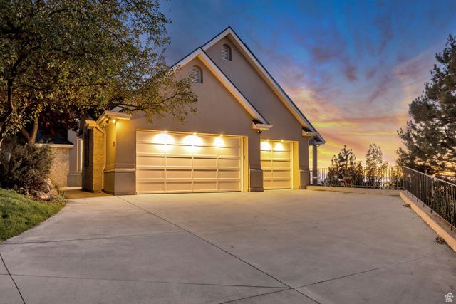 3860 S HIGHLAND CT, Bountiful, UT 84010