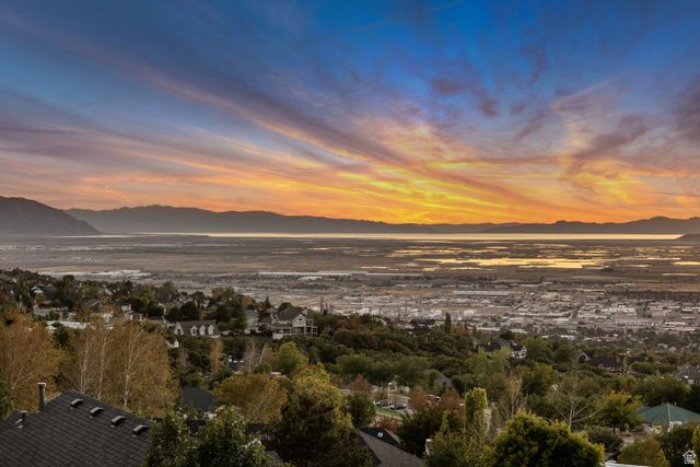 3860 S HIGHLAND CT, Bountiful, UT 84010