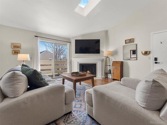 3320 S Ammons St 206, Lakewood, CO 80227