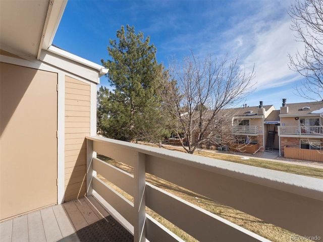 3320 S Ammons St 206, Lakewood, CO 80227