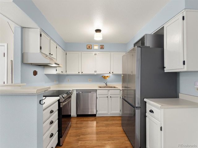 3320 S Ammons St 206, Lakewood, CO 80227