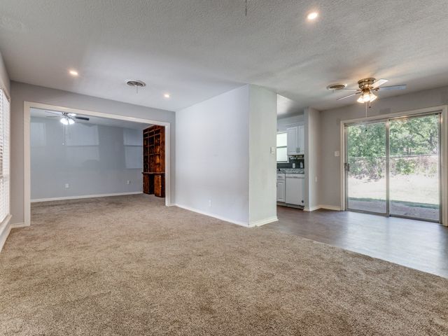 12 Geraldine Lane, Denison, TX 75020