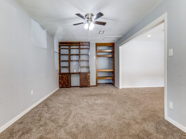 12 Geraldine Lane, Denison, TX 75020