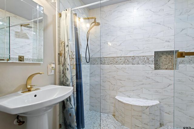 13302 County Road 2220, Whitehouse, TX 75791