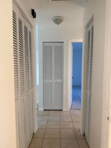 4290 Woodstock Drive D, West Palm Beach, FL 33409