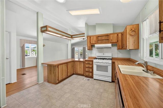 1660 Brentwood, Hemet, CA 92545