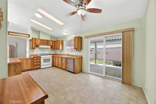 1660 Brentwood, Hemet, CA 92545