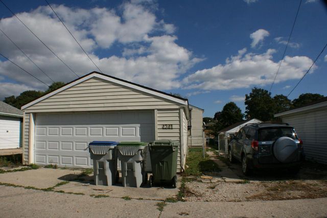 4241 N 75th STREET #4243, Milwaukee, WI 53216