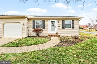 1801 MOUNTAIN VIEW RD, Middletown, PA 17057
