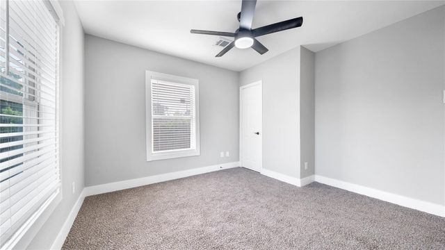 9302 Waller Street, Houston, TX 77012