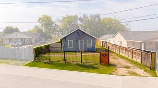 9302 Waller Street, Houston, TX 77012