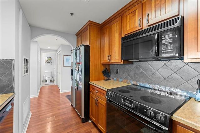 3481 Lakeside Drive NE 2601, Atlanta, GA 30326
