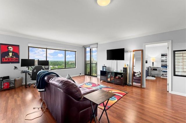 3481 Lakeside Drive NE 2601, Atlanta, GA 30326