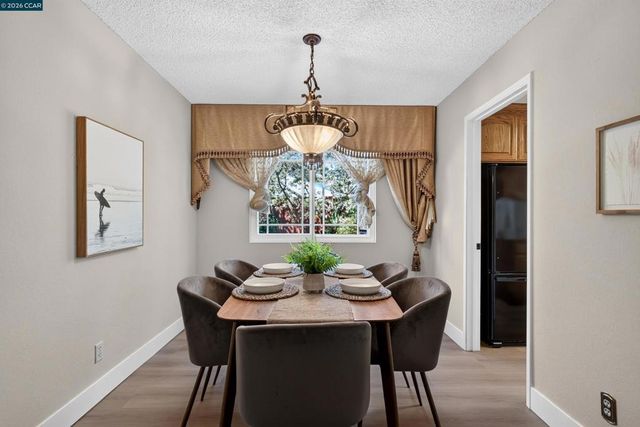3299 Hermosa St, Pinole, CA 94564