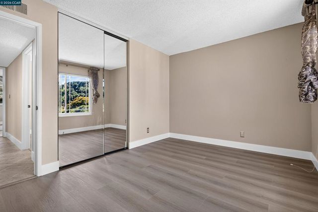3299 Hermosa St, Pinole, CA 94564