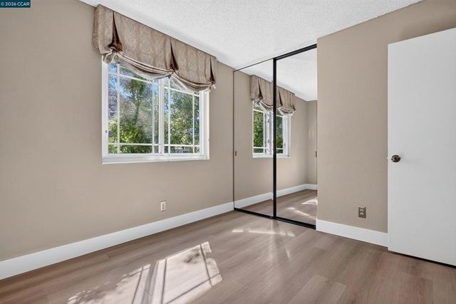 3299 Hermosa St, Pinole, CA 94564