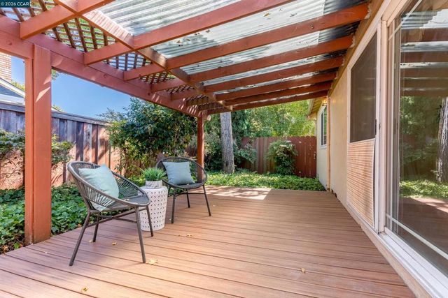 3299 Hermosa St, Pinole, CA 94564