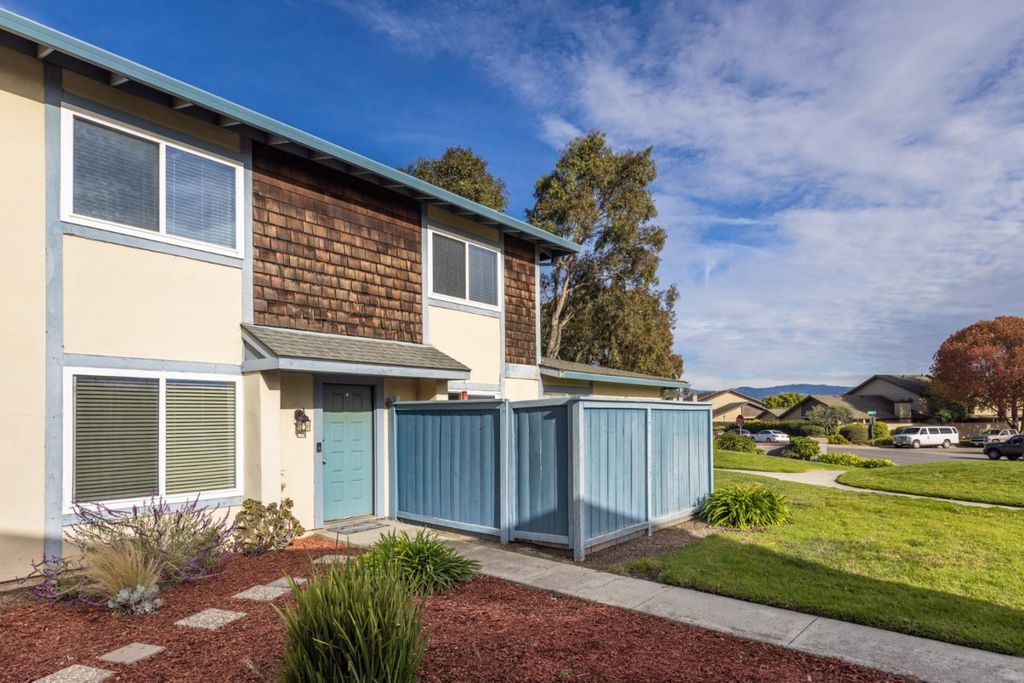 1883 Cherokee Drive 3, Salinas, CA 93906