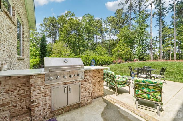 209 Holdsworth Drive, Mount Holly, NC 28120