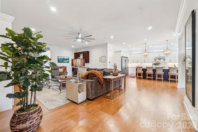 209 Holdsworth Drive, Mount Holly, NC 28120