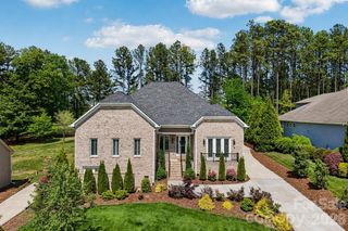 209 Holdsworth Drive, Mount Holly, NC 28120
