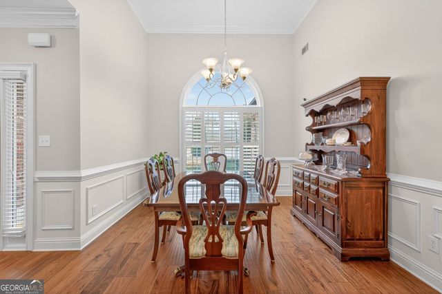 621 Berta Court, Loganville, GA 30052