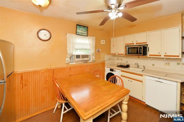 151 Hickory Avenue, Bergenfield, NJ 07621