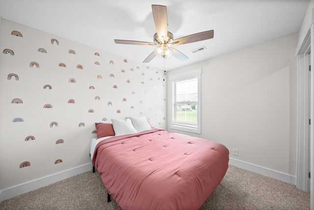 350 Frontier Dr, Clarksville, TN 37043