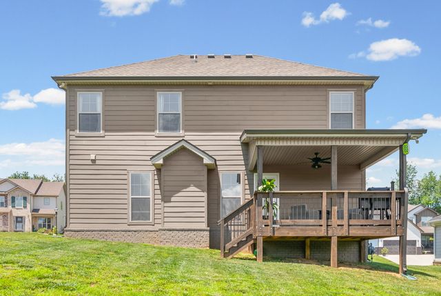 350 Frontier Dr, Clarksville, TN 37043