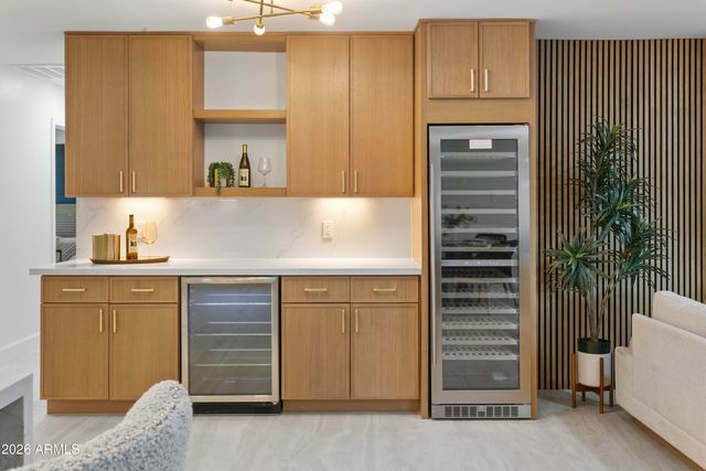 8632 E THORNWOOD Drive, Scottsdale, AZ 85251