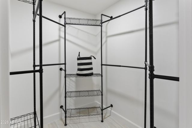 8632 E THORNWOOD Drive, Scottsdale, AZ 85251